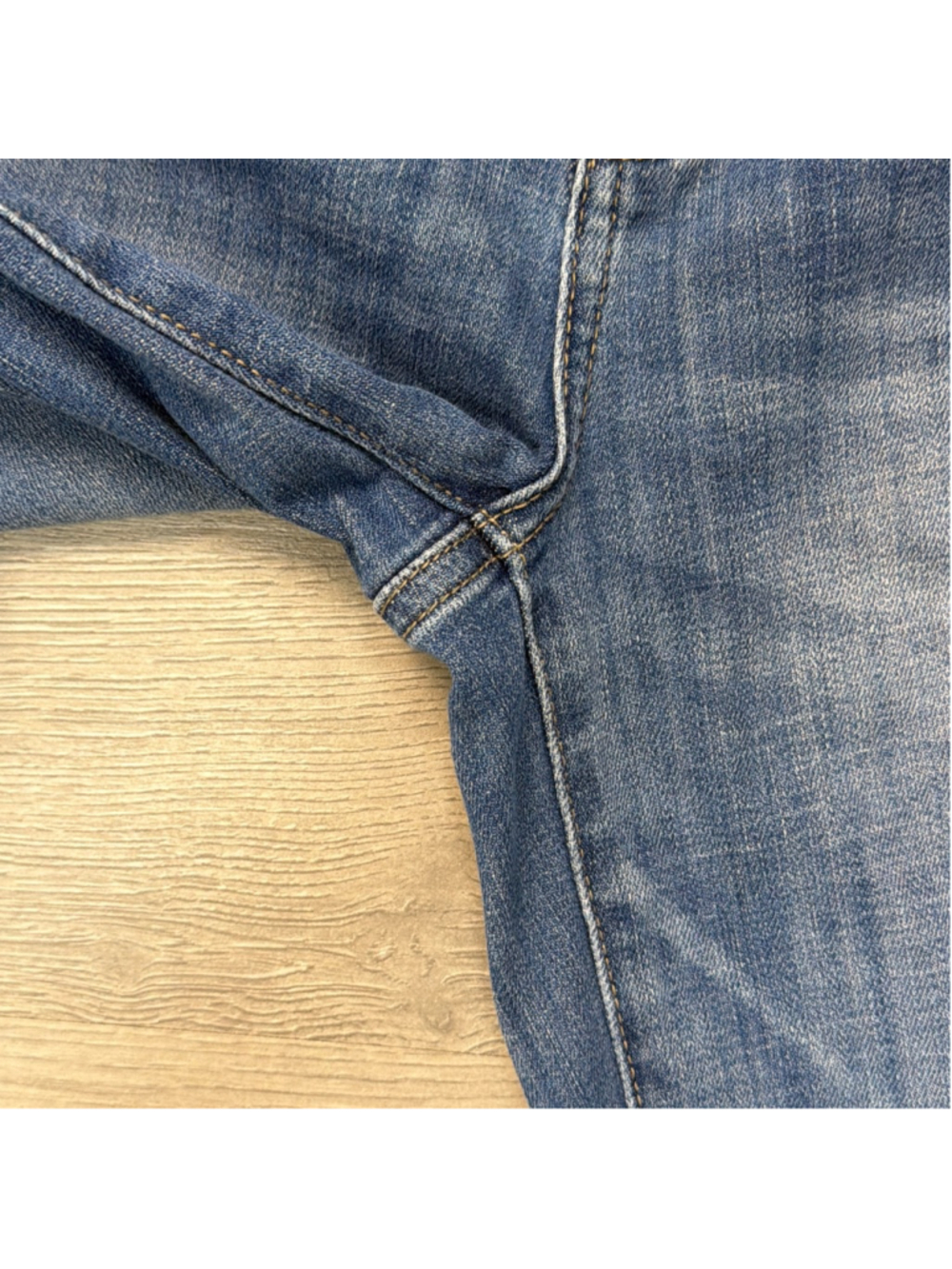 White House Black Market Mid Rise Girlfriend Everyday Soft Jeans Sz 0! - Picture 5 of 8